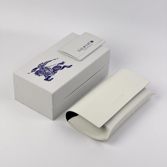 Burberry Cat Eye Sunglasses BE4407 385387 Black Frame Grey Lenses – Women - Picture 9 of 12